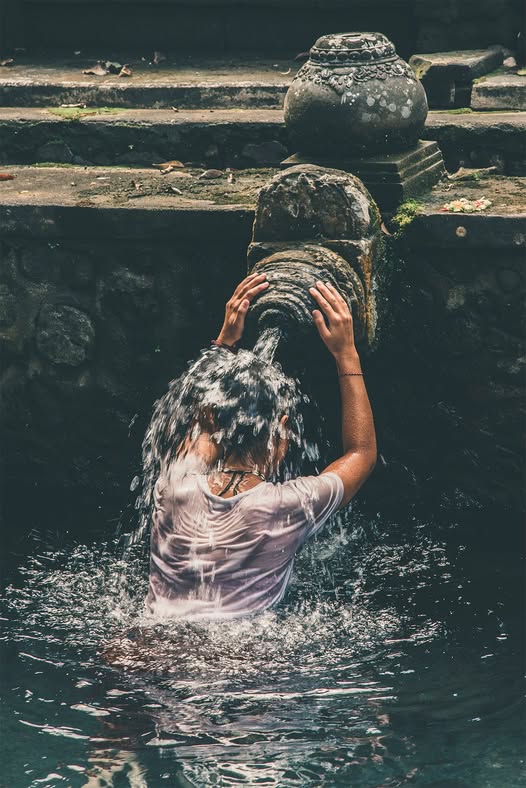 Pura Tirta Empul – Indonesia